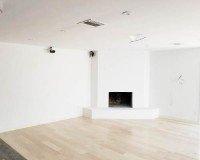 Moderno White Plains Living Room Installation