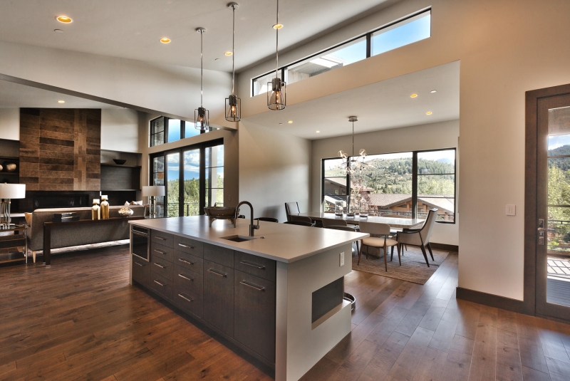Hallmark Floors - Monterey - Casita - Hickory - Park City Utah - Kitchen