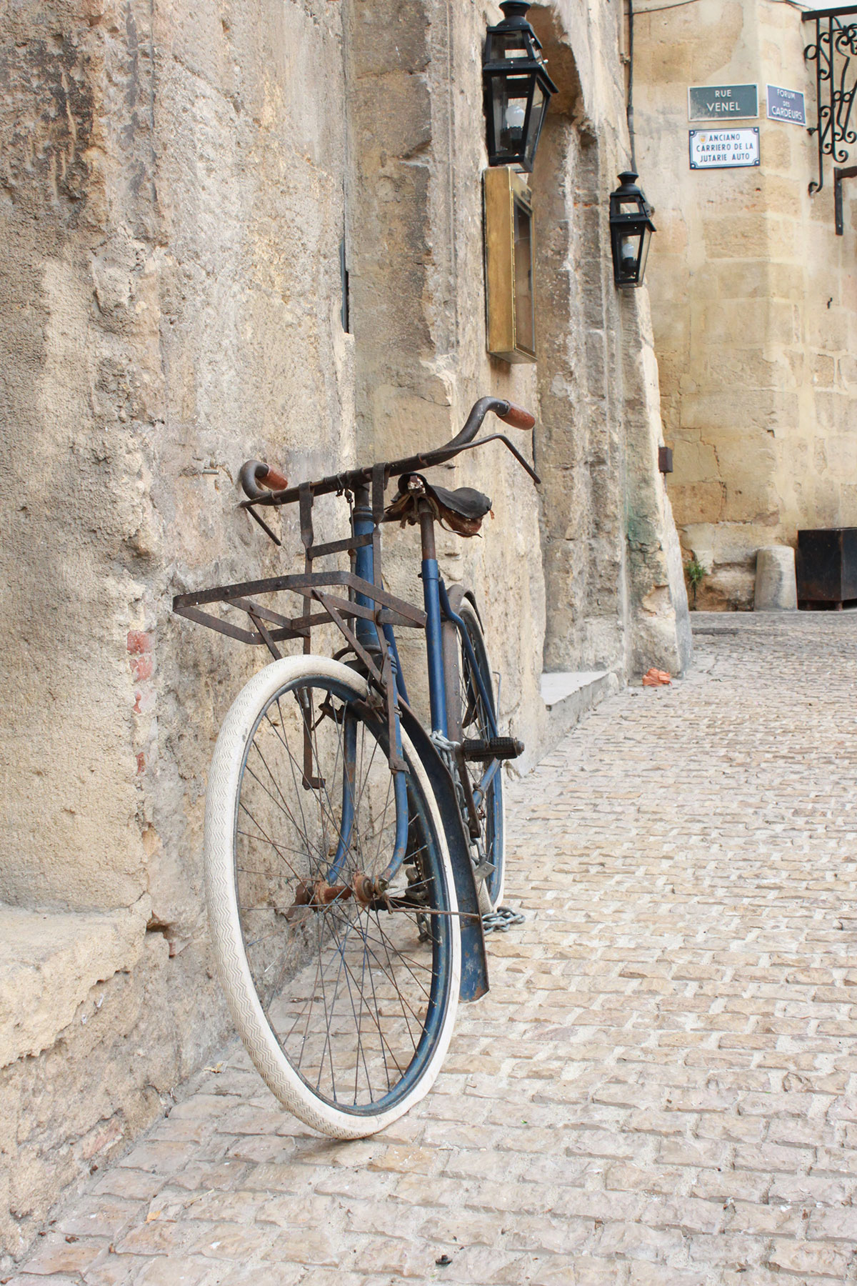 Provence bicycle for interior inspiration Provence bicycle for interior inspiration